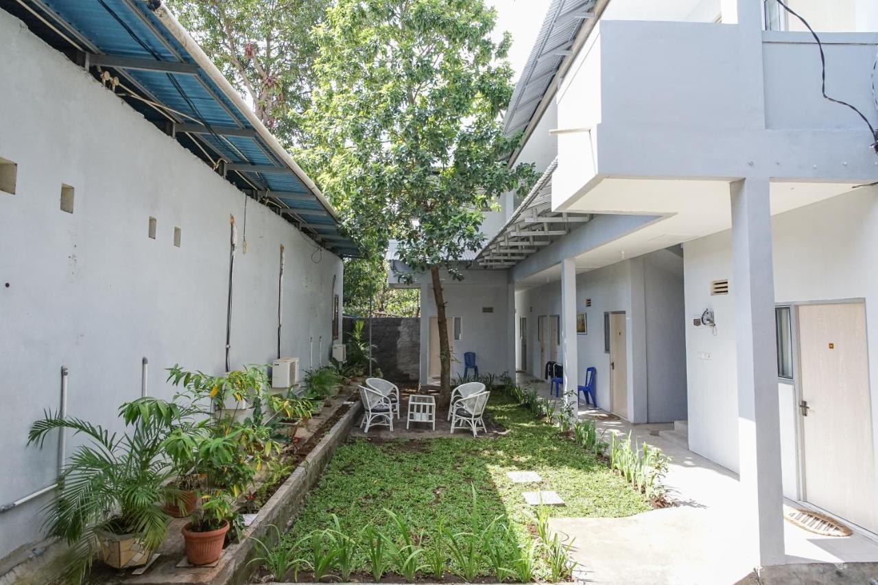 Pas Residence Manado Exterior photo