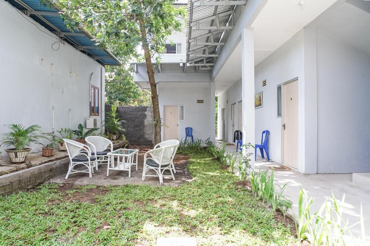 Pas Residence Manado Exterior photo